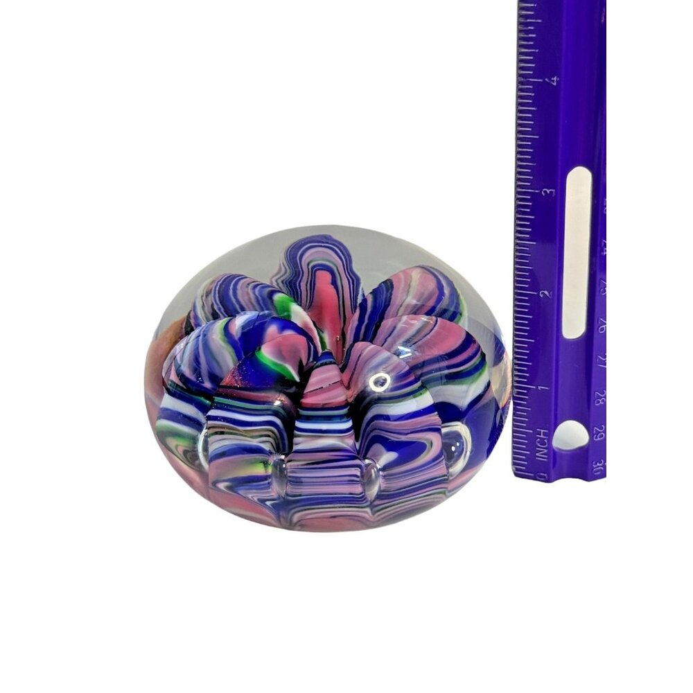 Art Glass Paperweight Signed Joe St. Claire, Ribbon Crimp blue, pink, white - Picture 10 of 10